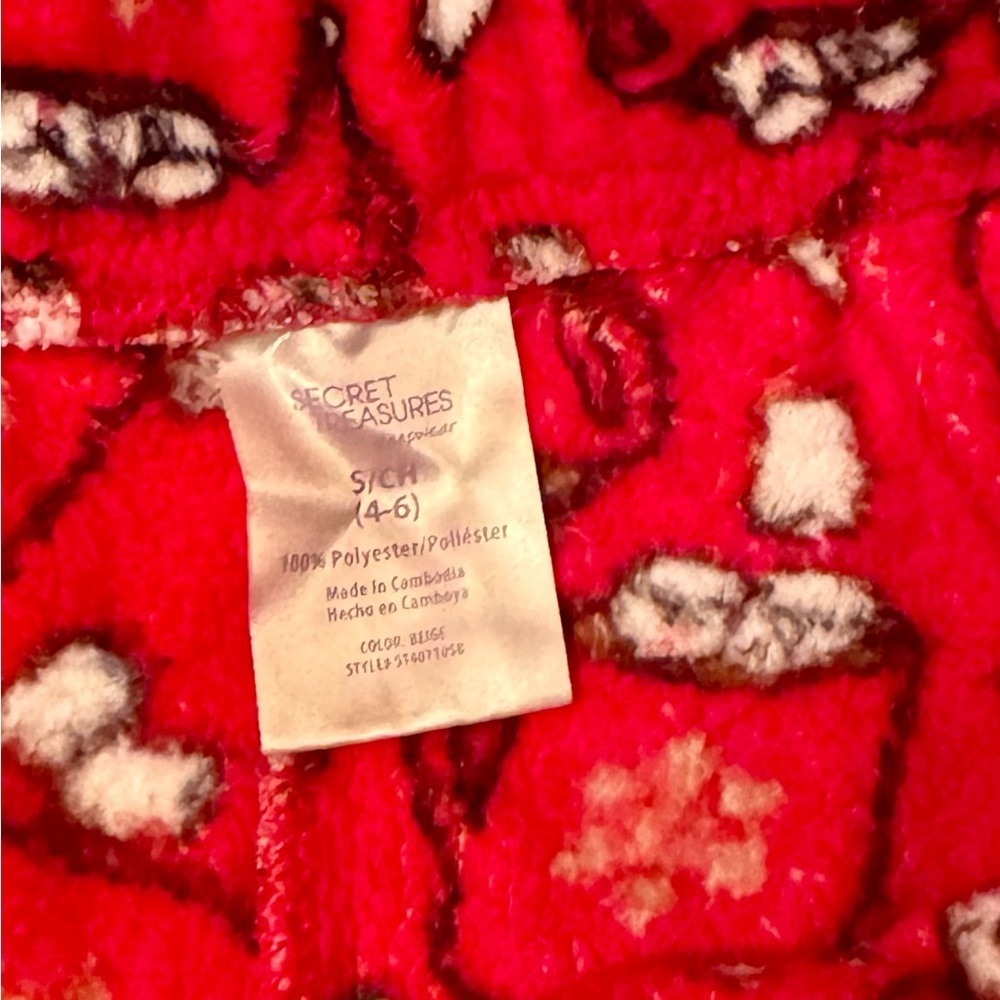 ☃️ Secret treasures hot coco PJ’s size small 4/6 hotter than coco - Picture 7 of 9